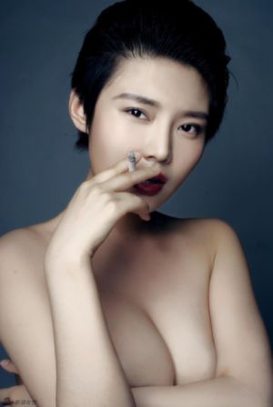 他含着她的乳奶揉搓揉视频捏_HD神马在线观看