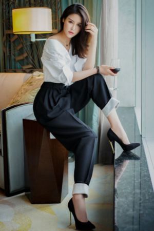 巨大挺进乖女翘臀乱h继_清晰免费影视在线观看