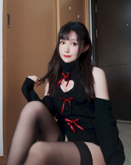 推高她的裙子挺身而入_国产剧完整版观看